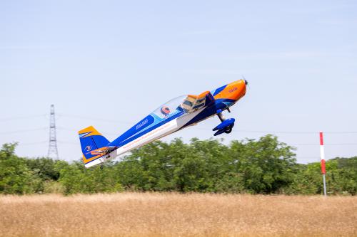  MG 0384